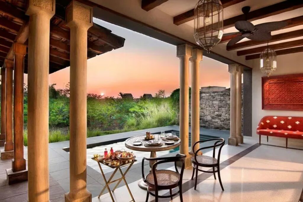 Luxury Jungle Lodge Sit out Area